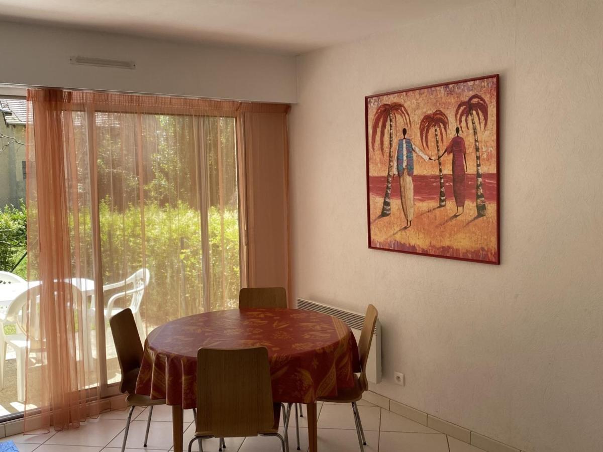 Cabourg : Studio Rez-De-Jardin Proche Plage, Animaux Acceptes, Tv, Wi-Fi Optionnel - Fr-1-487-331 Dış mekan fotoğraf